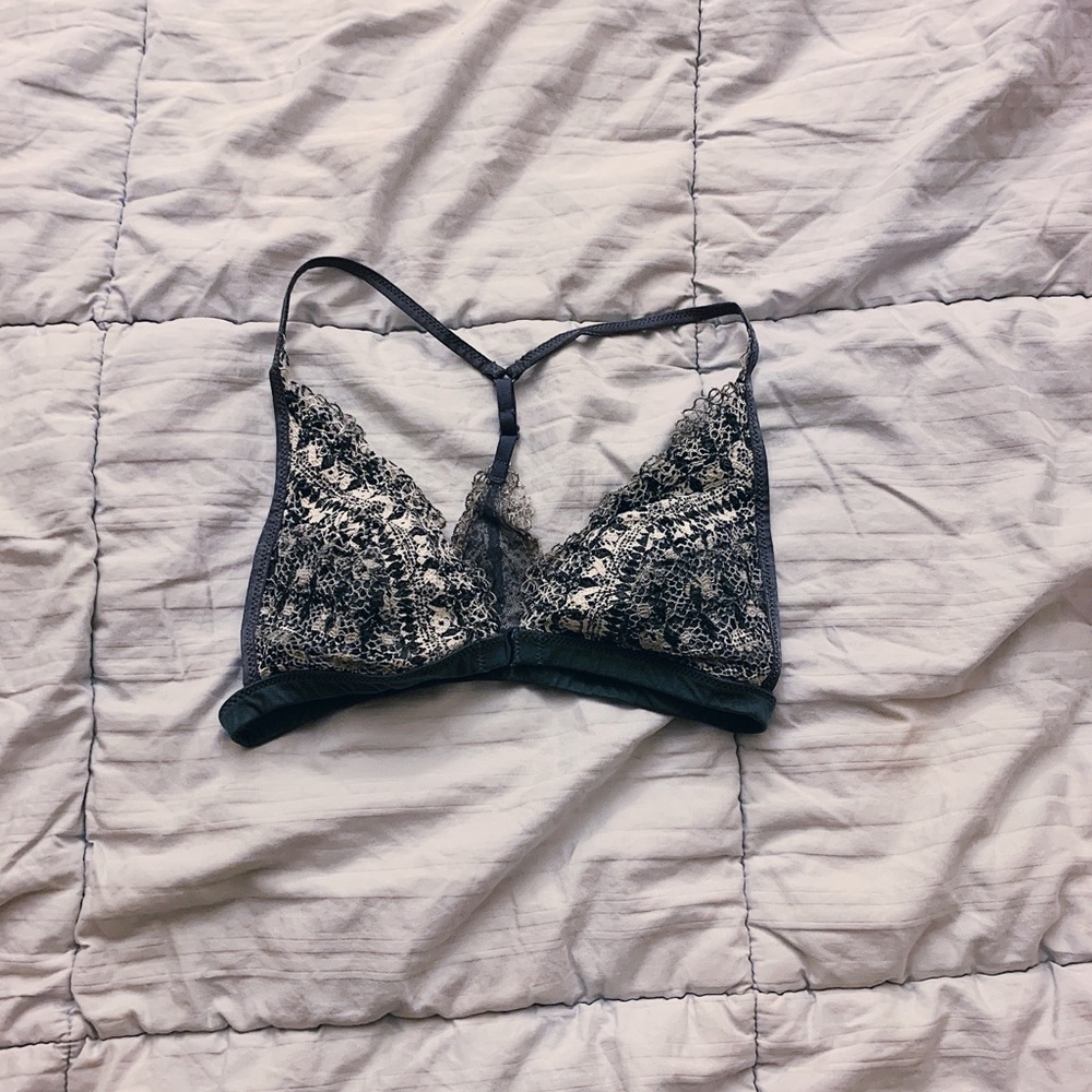 VS Lace Bralette